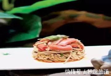 杂蔬丸子|美食推荐:蒜蓉排骨、五香豆腐丝拌海肠、杂蔬丸子制作方法