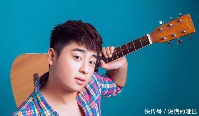 名气也大不如从前,无奈的于小飞最终选择了登上《笑傲江湖》这个表演