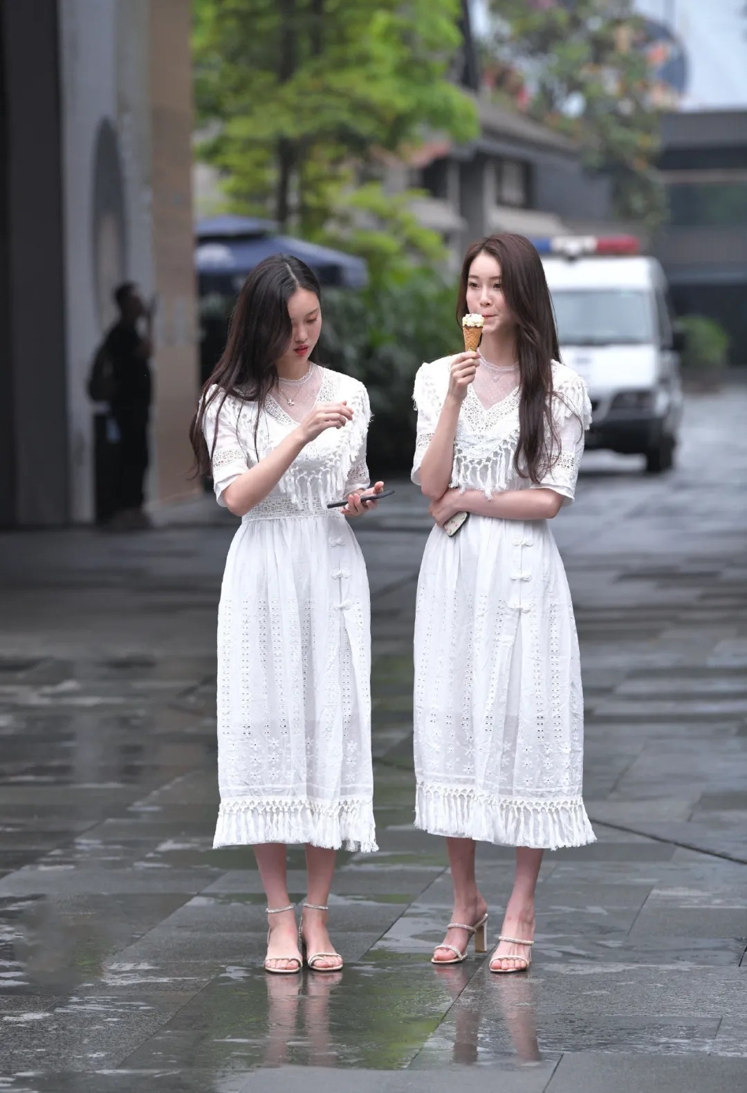 服饰 青春感与少女感兼备的穿搭,清新温柔又时尚,穿出无法抗拒的风采