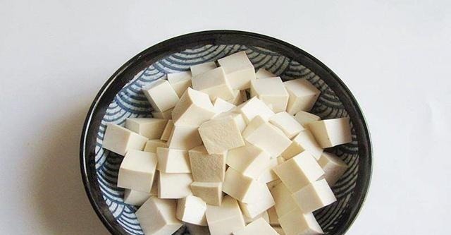 骨骺线|孩子身体如果有这三个迹象,很可能是要停止长高了,家长要留意!