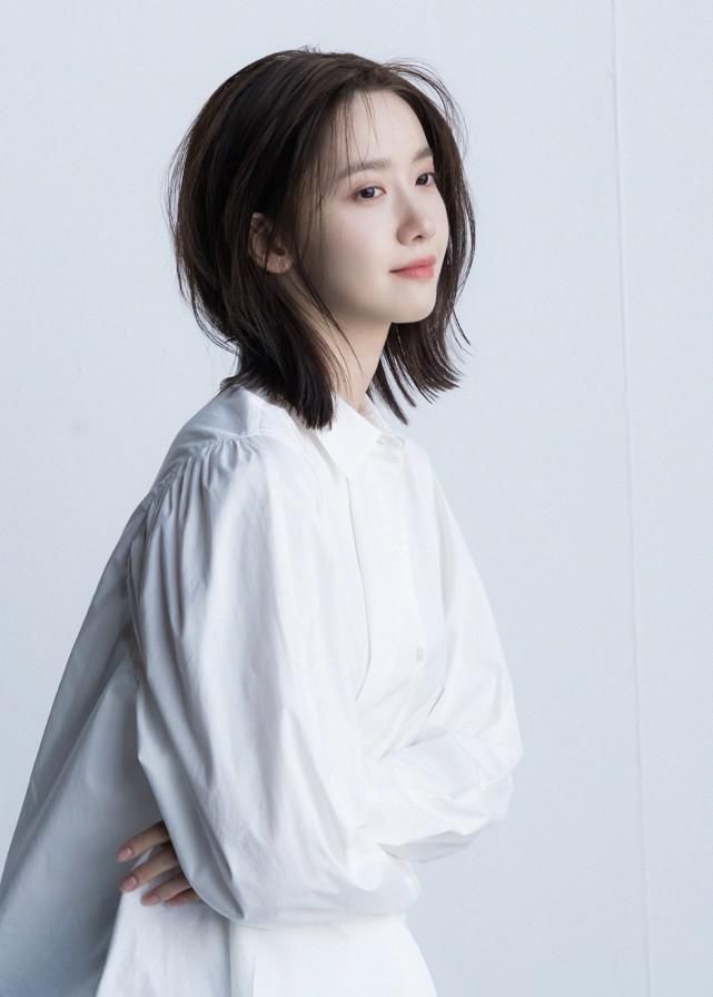 锁骨发out了！2021短发流行这么剪，烫不烫都超好看