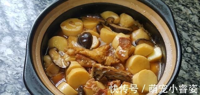 日本豆腐|豆腐炖鱼这样做,营养美味又好吃,出锅香味四溢,做法超简单