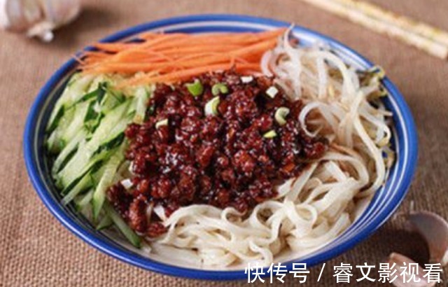 手擀面|经常吃面条，对身体有害还是有益呢？爱吃面条的朋友，可以了解下