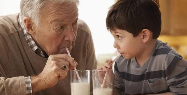 强身健体|助眠冠军并不是酸枣仁,而是它,没事吃一点,睡得踏实气色好