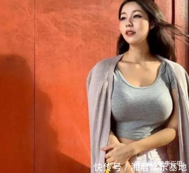 慢性疾病|38岁阿姨俘获26岁小鲜肉芳心,看完照片明白了值得被珍惜