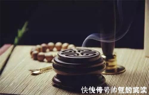 李修缘#灵隐寺内的一副对联,短短14字,却道尽一生,点醒无数糊涂世人