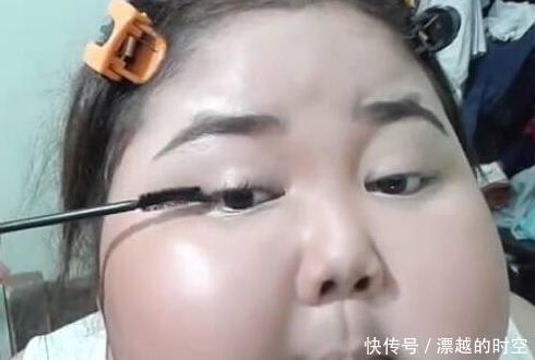 妹子|“大饼脸”妹子化妆技术了得,前后对比亲妈都要乐开花了