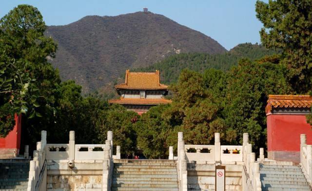 玉谷圭|明神宗定陵出土“神秘”玉谷圭,专家说这宝贝还有另外一种形状