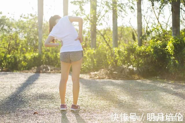 效果好|“走路也能减肥”的4个技巧,边走边瘦,消耗多余卡路里
