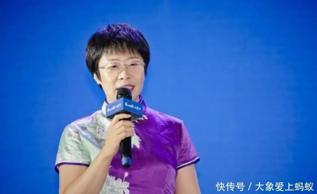 对历史|《百家讲坛》蒙曼,失误遭质疑,网友猜测会不会成为第二个于丹