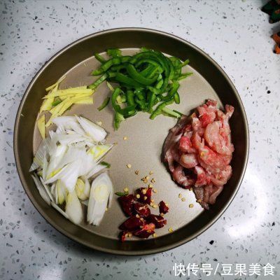 极其下饭的四味卷心菜