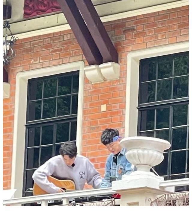 李健再度加盟音樂節(jié)目，攜手3位實力派唱將，開啟公路音樂會