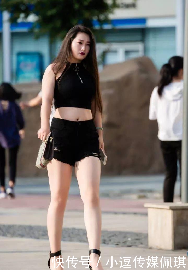 心动|微胖的美是别具一格的美,也是让人心动的美!