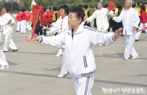 3张图预测你的老年痴呆程度,找出图中共有几个人?全找到的很牛