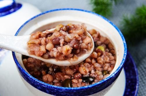 煮红豆太费时？教你正确操作，不用高压锅 ，10分钟也能煮开花