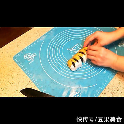 黑芝麻|这道虎皮汤圆太销魂，连吃3天都不腻