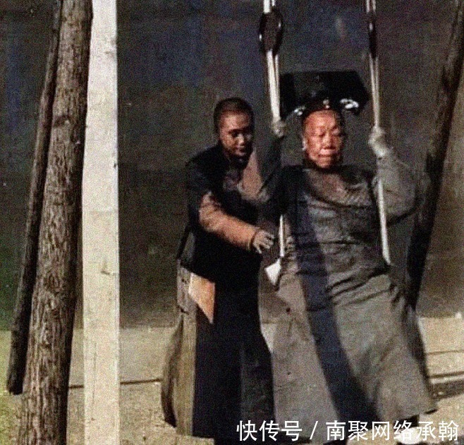 慈禧太后|清朝彩色老照片,慈禧太后荷花丛中体验当神仙,民间纸马惟妙惟肖