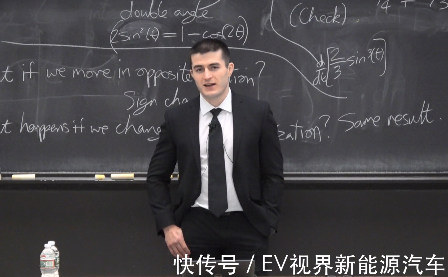 特斯拉FSD极速进化，专家: Dojo可直接挑战谷歌云