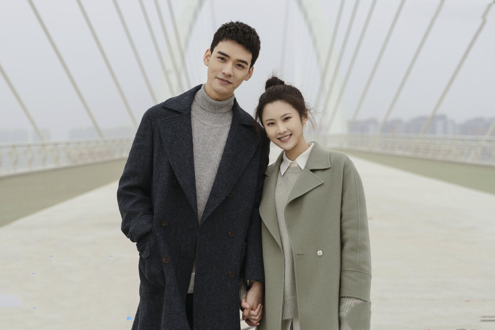 龚俊迪丽热巴有合作女顶流搭配流量小生粉丝怎么不高兴了