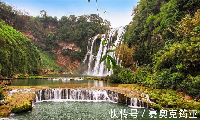 瀑布|夏日避暑好城市，既有世界上最大的瀑布群，还有地下水溶洞