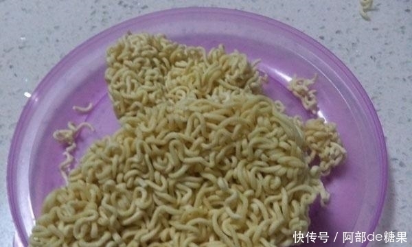 方便面不是“垃圾食品”？这5种食物可能才是，可惜爱吃的人挺多