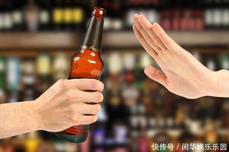 欧洲流行病学杂志|喝茶到底防癌还是致癌?45万中国人的研究数据,结果跟你想得相反