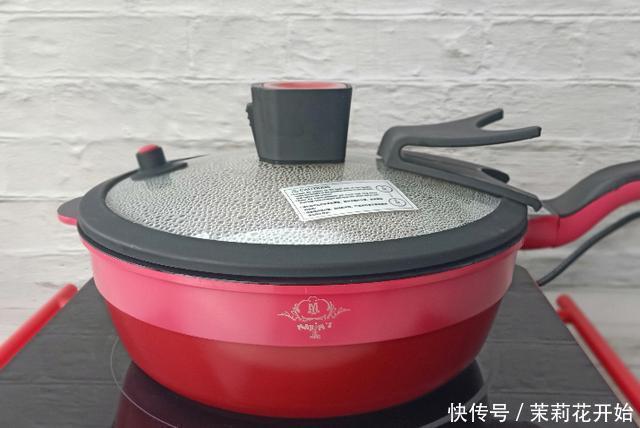 年夜饭别着忙,这个菜提前做好,到时候切一下,就是一道“硬菜”