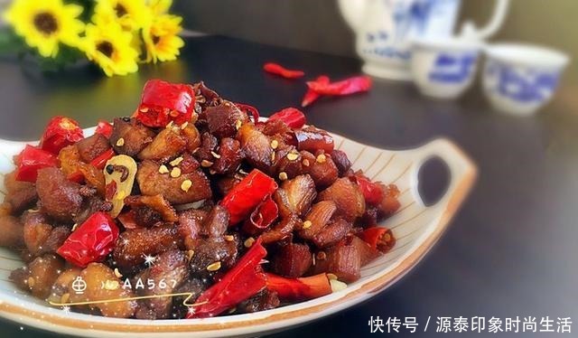 继老干妈之后，又有一种中国美食在国外爆火，老外根本停不下来