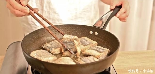 香内嫩|外香内嫩的红烧带鱼走一波,好吃的秘诀就在配料!