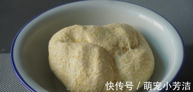 玉米面百吃不厌的做法，不放一粒酵母，松软多层，出锅全家都爱吃
