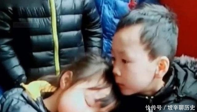 父母们|姐弟俩一言不合就“动手”，宝妈询问原因，女儿：打弟弟要趁早