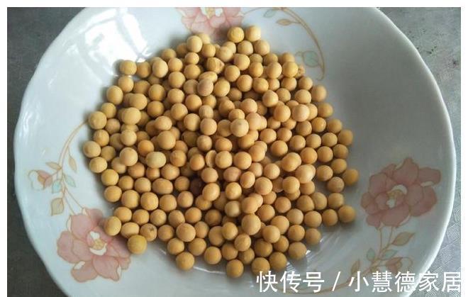 破壁机食谱：秋天3样食材一起打豆浆，又润又香，浓稠好喝