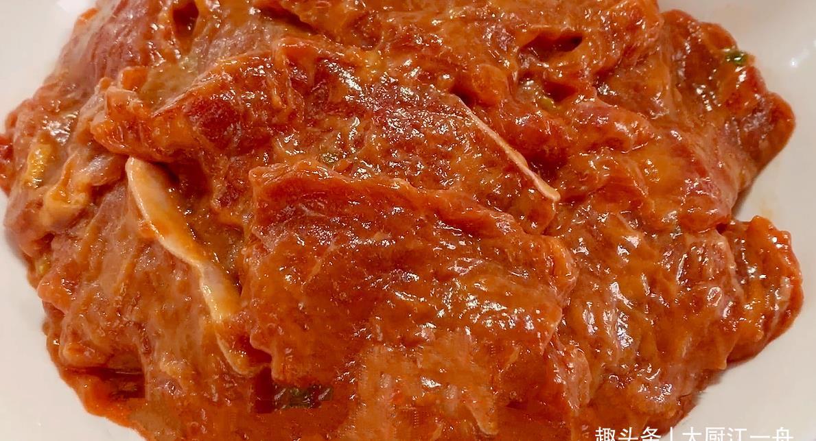 牛肉怎样腌才鲜嫩?饭店大厨教你这样做,牛肉鲜嫩爽滑不老还不柴