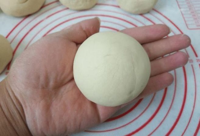 蒸馒头蒸包子,“二次醒发”很重要!怎么判断?教您详细方法