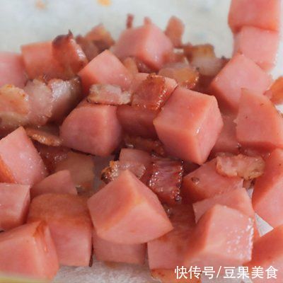 芝士|法棍的完美吃法！85°c同款「凯撒大帝」馅料满满还会拉丝