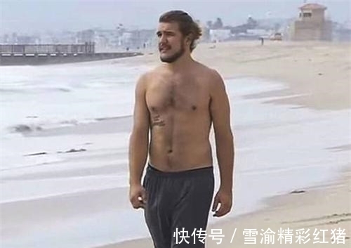 理查德|美国8岁男孩15秒踢腿30次，靠肌肉走红世界，17年后有何变化？