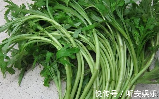 延缓衰老|湿气比较重的人,建议多吃三种水果,祛湿美白,清热解毒