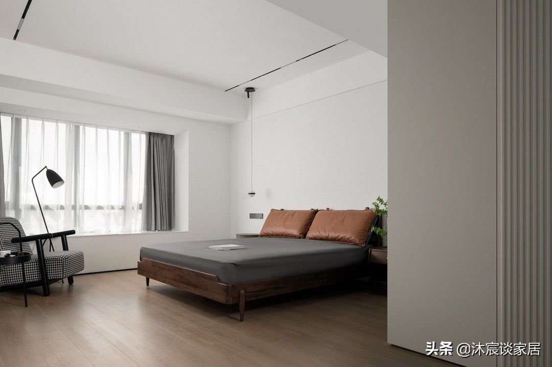 空间|她的极简新房,135平方米横厅结构,室内简洁干净,尽显轻松自然