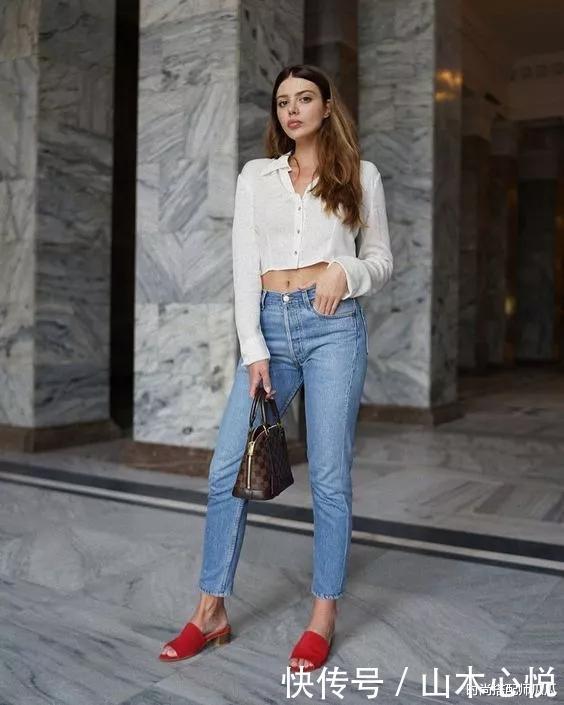 扔掉你的卫衣吧,太土了!现在流行穿挤奶装,时髦舒适还高级