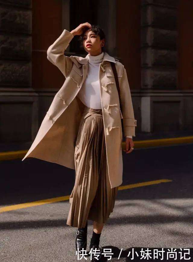 长外套与高领上衣叠穿尽显女性魅力, 长外套搭配技巧