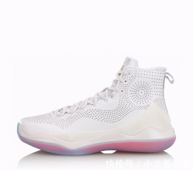 匹克 安踏的气垫鞋,匹克的“驭帅”,国产什么时候能站起来!