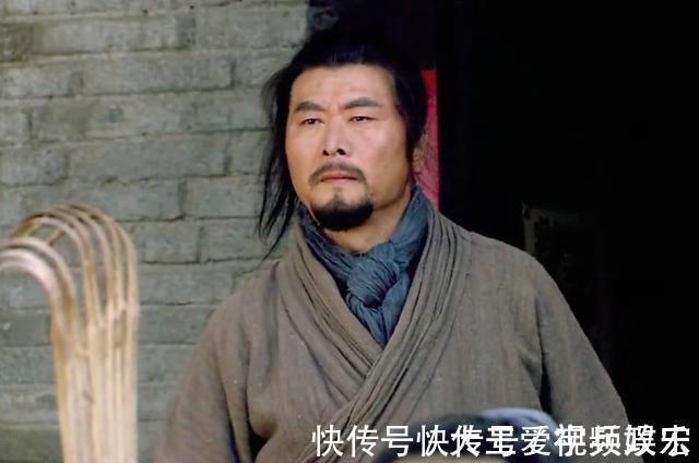 五虎将&水浒传打酱油第一人,武功位居五虎将之上,但一出场就领了盒饭