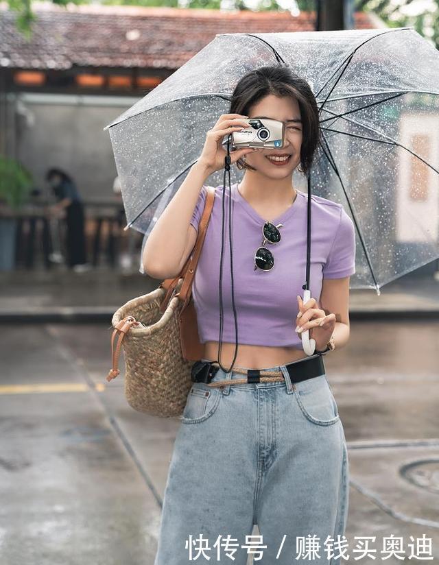 三木又穿火了一种流行色,叫“奶油紫”,显白又好看,黄皮都适合