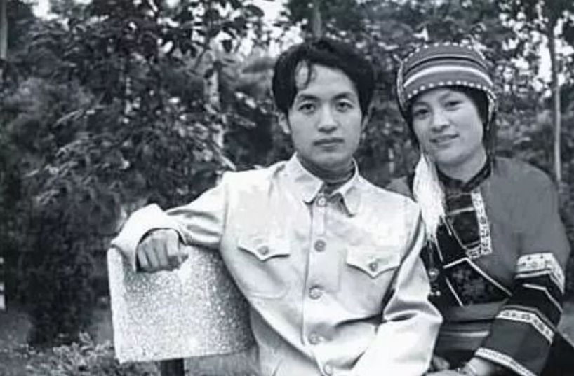 在诗人顾城杀妻案中,妻子谢烨犯下一致命错误,葬送自己的人生