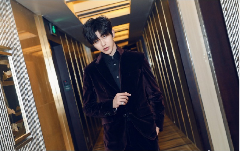 宇宙少女|曾經是同事,如今是導師與練習生,除了吳宣儀,劉雨昕令人唏噓