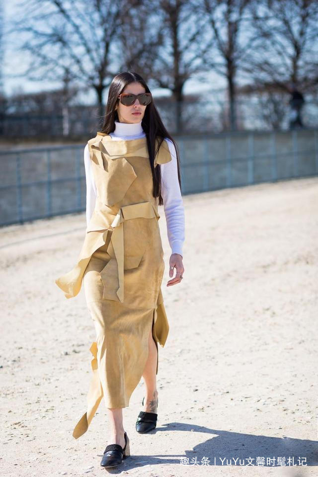 穿搭 连衣裙+高跟鞋过时了!聪明女人早已爱上平底鞋,减龄百搭又舒适