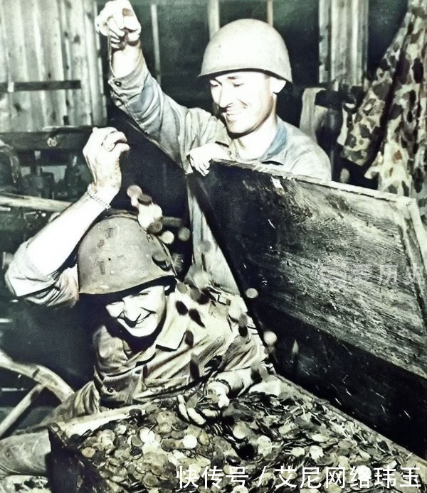 美军|老照片：源源不断踏上日本的美军 仓库里发现了成箱的中国大洋