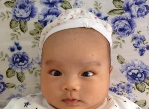 高鼻梁|不要对月子里新生儿做9件事,家长早知道早避坑,别影响娃的发育