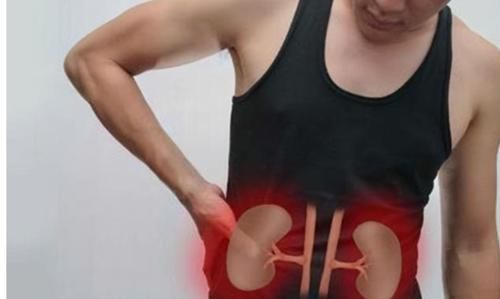 入院|45岁男子，尿酸高达860，肾衰入院，医生直言：睡前3件事别再做