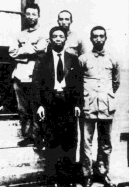 国家栋梁|他25岁被黄埔开除,愤然留下14字,39岁牺牲,唯一女儿成国家栋梁